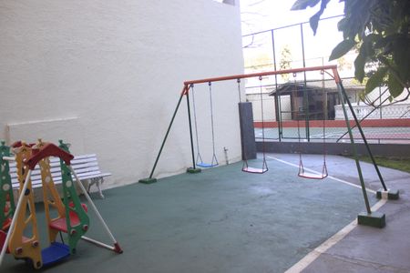 Apartamento à venda com 60m², 3 quartos e 1 vagaÁrea comum - Playground