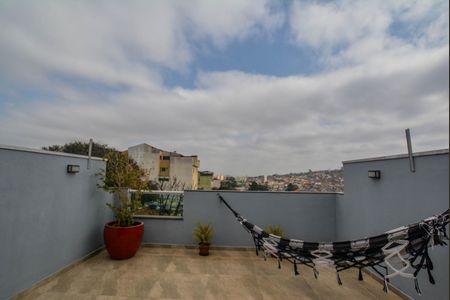 Apartamento à venda com 100m², 2 quartos e 1 vaga Apartamento à venda com 100m², 2 quartos e 1 vagaCobertura