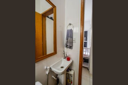 Apartamento à venda com 100m², 2 quartos e 1 vaga Apartamento à venda com 100m², 2 quartos e 1 vagaBanheiro da Suíte