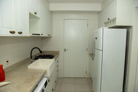 Apartamento à venda com 27m², 1 quarto e sem vagaCozinha e Área de Serviço
