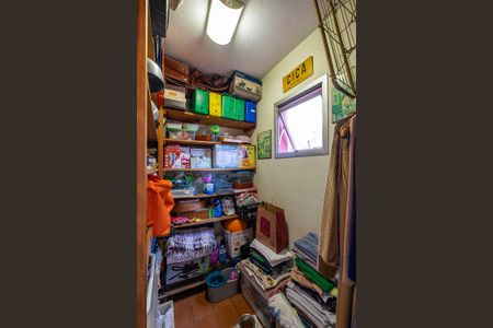 Apartamento à venda com 70m², 2 quartos e 1 vaga Apartamento à venda com 70m², 2 quartos e 1 vagaDespensa