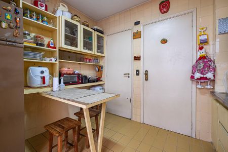 Apartamento à venda com 70m², 2 quartos e 1 vaga Apartamento à venda com 70m², 2 quartos e 1 vagaCozinha