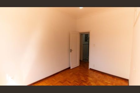 Casa à venda com 403m², 7 quartos e 2 vagas Casa à venda com 403m², 7 quartos e 2 vagasQuarto 3