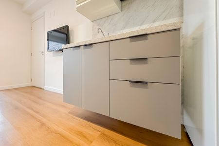 Studio à venda com 32m², 1 quarto e sem vaga Studio à venda com 32m², 1 quarto e sem vagaCozinha