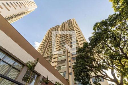 Apartamento à venda com 87m², 3 quartos e 2 vagas Apartamento à venda com 87m², 3 quartos e 2 vagasFachada