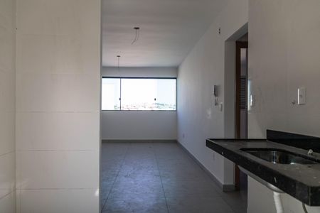 Apartamento à venda com 60m², 2 quartos e 2 vagas Apartamento à venda com 60m², 2 quartos e 2 vagasCozinha
