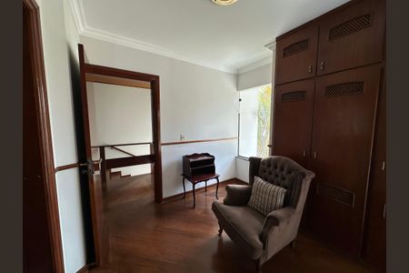 Casa de condomínio para alugar com 400m², 4 quartos e 4 vagas Casa de condomínio para alugar com 400m², 4 quartos e 4 vagasSuíte 4