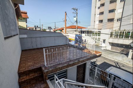 Casa à venda com 260m², 2 quartos e 2 vagas Casa à venda com 260m², 2 quartos e 2 vagasVaranda