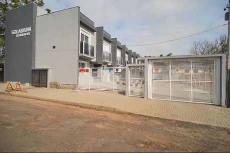 Casa de condomínio à venda com 67m², 2 quartos e 1 vagaFachada