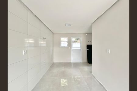 Casa à venda com 67m², 2 quartos e 1 vaga Casa à venda com 67m², 2 quartos e 1 vagaCozinha