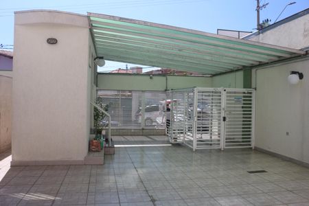 Apartamento à venda com 81m², 2 quartos e 1 vagaÁrea comum