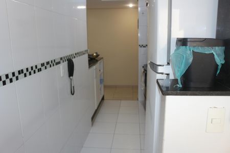 Apartamento à venda com 81m², 2 quartos e 1 vagaÁrea de Serviço