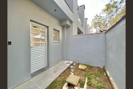 Casa à venda com 67m², 2 quartos e 1 vaga Casa à venda com 67m², 2 quartos e 1 vagaÁrea comum