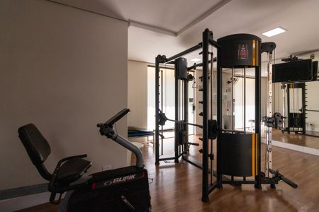 Apartamento para alugar com 83m², 2 quartos e 2 vagas Apartamento para alugar com 83m², 2 quartos e 2 vagasÁrea comum - Academia