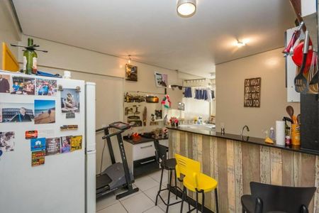 Apartamento à venda com 95m², 3 quartos e 2 vagasCozinha