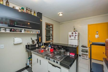 Apartamento à venda com 95m², 3 quartos e 2 vagasCozinha