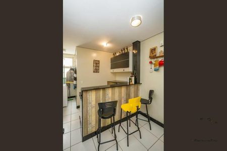 Apartamento à venda com 95m², 3 quartos e 2 vagasCozinha