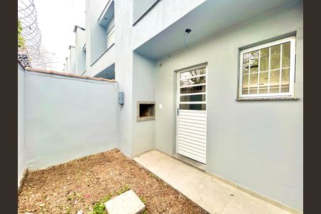 Casa à venda com 67m², 2 quartos e 1 vaga Casa à venda com 67m², 2 quartos e 1 vagaQuintal