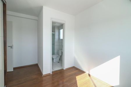 Apartamento à venda com 71m², 3 quartos e 2 vagasSuíte