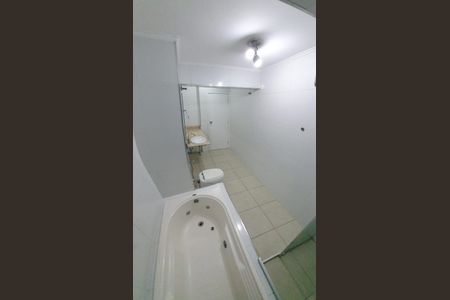 Casa à venda com 3 quartos, 320m² em Aclimação, São Paulo