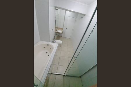 Casa à venda com 3 quartos, 320m² em Aclimação, São Paulo