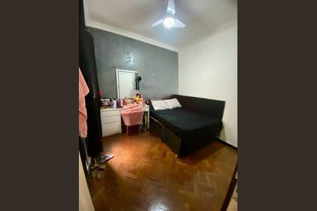 Apartamento à venda com 80m², 2 quartos e 1 vaga