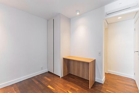 Apartamento à venda com 2 quartos, 71m² em Jardim Paulista, São Paulo