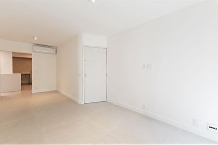 Apartamento à venda com 2 quartos, 71m² em Jardim Paulista, São Paulo