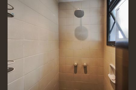 Apartamento à venda com 107m², 3 quartos e 1 vaga Apartamento à venda com 107m², 3 quartos e 1 vagaBanheiro da Suíte