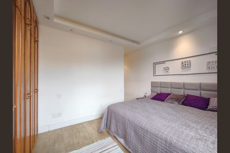 Apartamento à venda com 107m², 3 quartos e 1 vaga Apartamento à venda com 107m², 3 quartos e 1 vagaSuíte