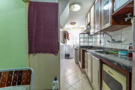 Apartamento à venda com 86m², 2 quartos e 2 vagasCozinha
