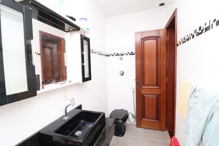 Casa à venda com 356m², 5 quartos e 3 vagasBanheiro da Suíte 3