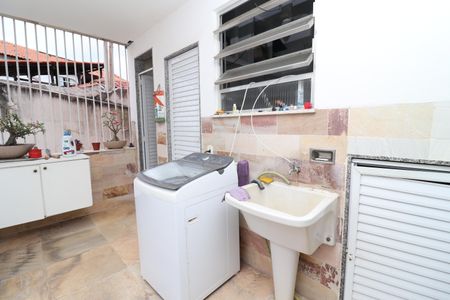 Casa à venda com 356m², 5 quartos e 3 vagasÁrea de Serviço