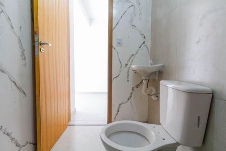 Apartamento para alugar com 60m², 2 quartos e sem vaga Apartamento para alugar com 60m², 2 quartos e sem vagaBanheiro