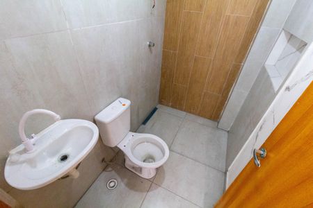 Apartamento para alugar com 60m², 2 quartos e sem vaga Apartamento para alugar com 60m², 2 quartos e sem vagaBanheiro