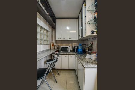 Apartamento à venda com 68m², 2 quartos e 1 vagaCozinha