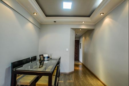 Apartamento à venda com 68m², 2 quartos e 1 vagaSala