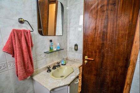 Apartamento à venda com 68m², 2 quartos e 1 vagaBanheiro Social