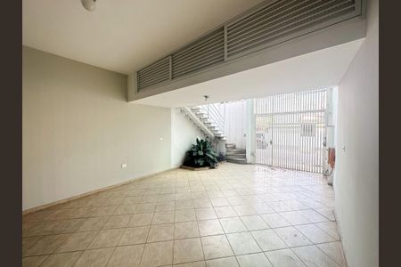 Casa à venda com 4 quartos, 190m² em Jardim Bela Vista, Santo André