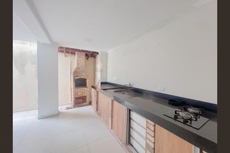Casa à venda com 198m², 4 quartos e 2 vagas