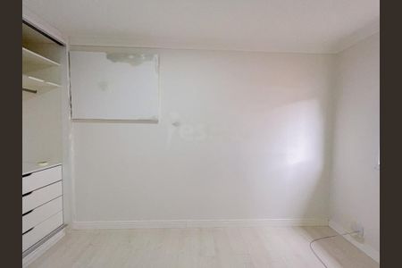 Casa à venda com 198m², 4 quartos e 2 vagas