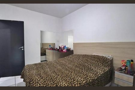 Casa à venda com 2 quartos, 90m² em Campestre, Santo André
