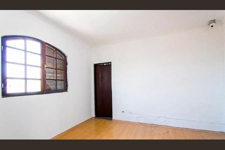 Casa à venda com 178m², 3 quartos e 3 vagas