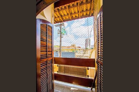 Casa à venda com 178m², 3 quartos e 3 vagas