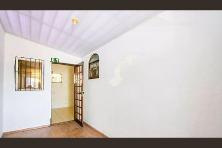 Casa à venda com 3 quartos, 178m² em Vila Eldizia, Santo André