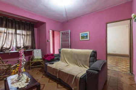 Casa à venda com 4 quartos, 240m² em Parque das Nações, Santo André