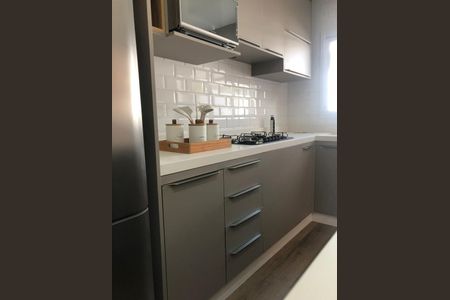 Casa à venda com 2 quartos, 173m² em Jardim Ocara, Santo André