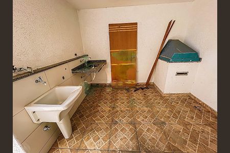 Apartamento à venda com 80m², 2 quartos e sem vaga