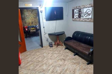 Casa à venda com 5 quartos, 161m² em Jardim Ocara, Santo André