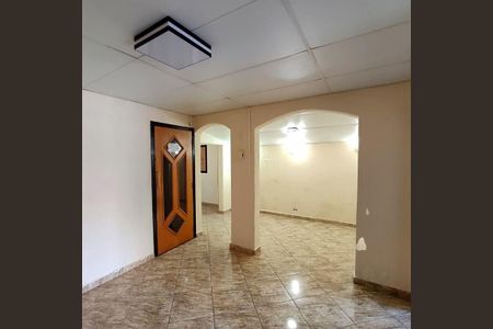 Casa à venda com 5 quartos, 161m² em Jardim Ocara, Santo André